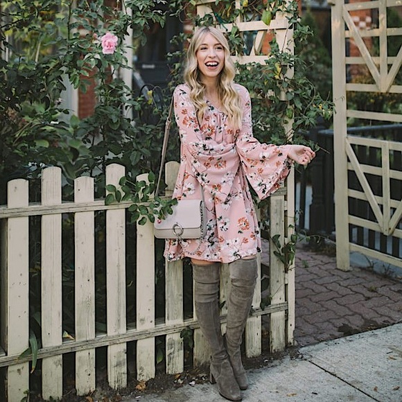 Emma Knudsen Dresses & Skirts - EMMA KNUDSEN FLORAL PINK TIE WAIST DRESS ✨ LIKE NEW SIZE XS